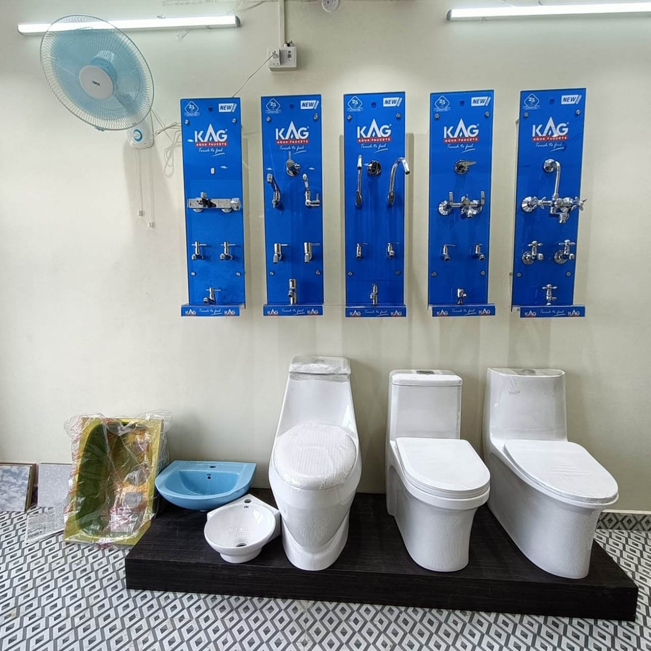 Glazed Vitrified Tiles
