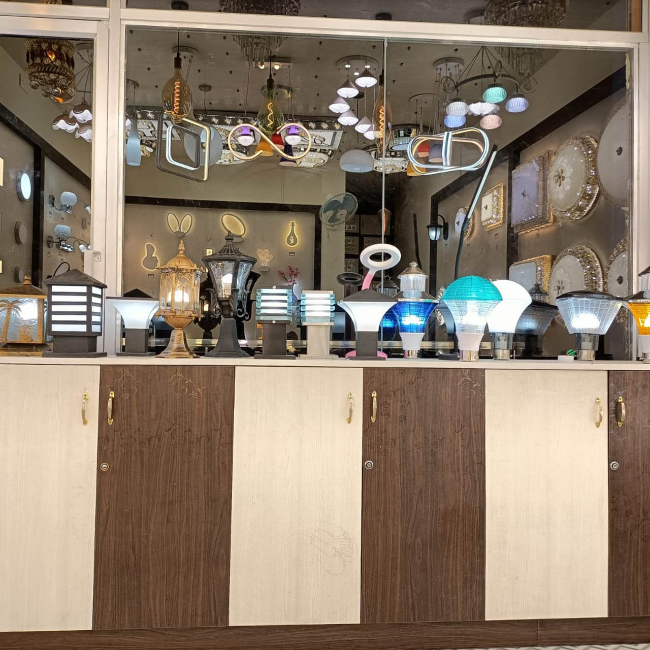 Glazed Vitrified Tiles