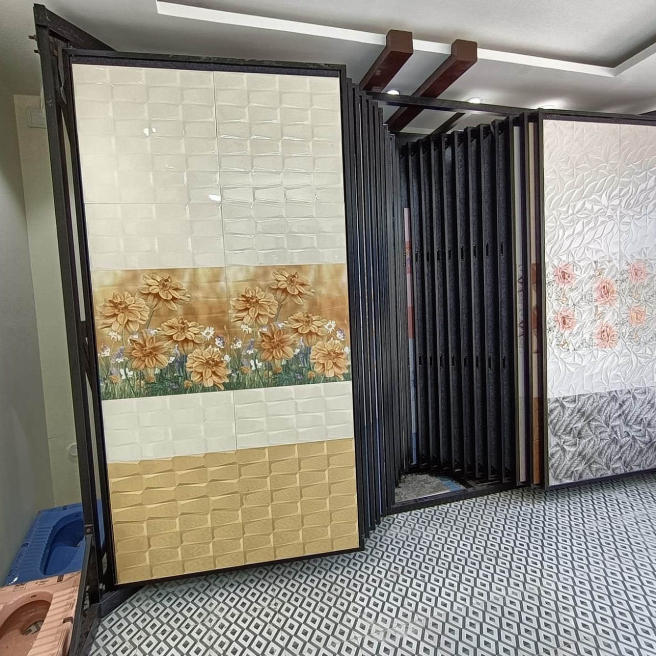 Glazed Vitrified Tiles