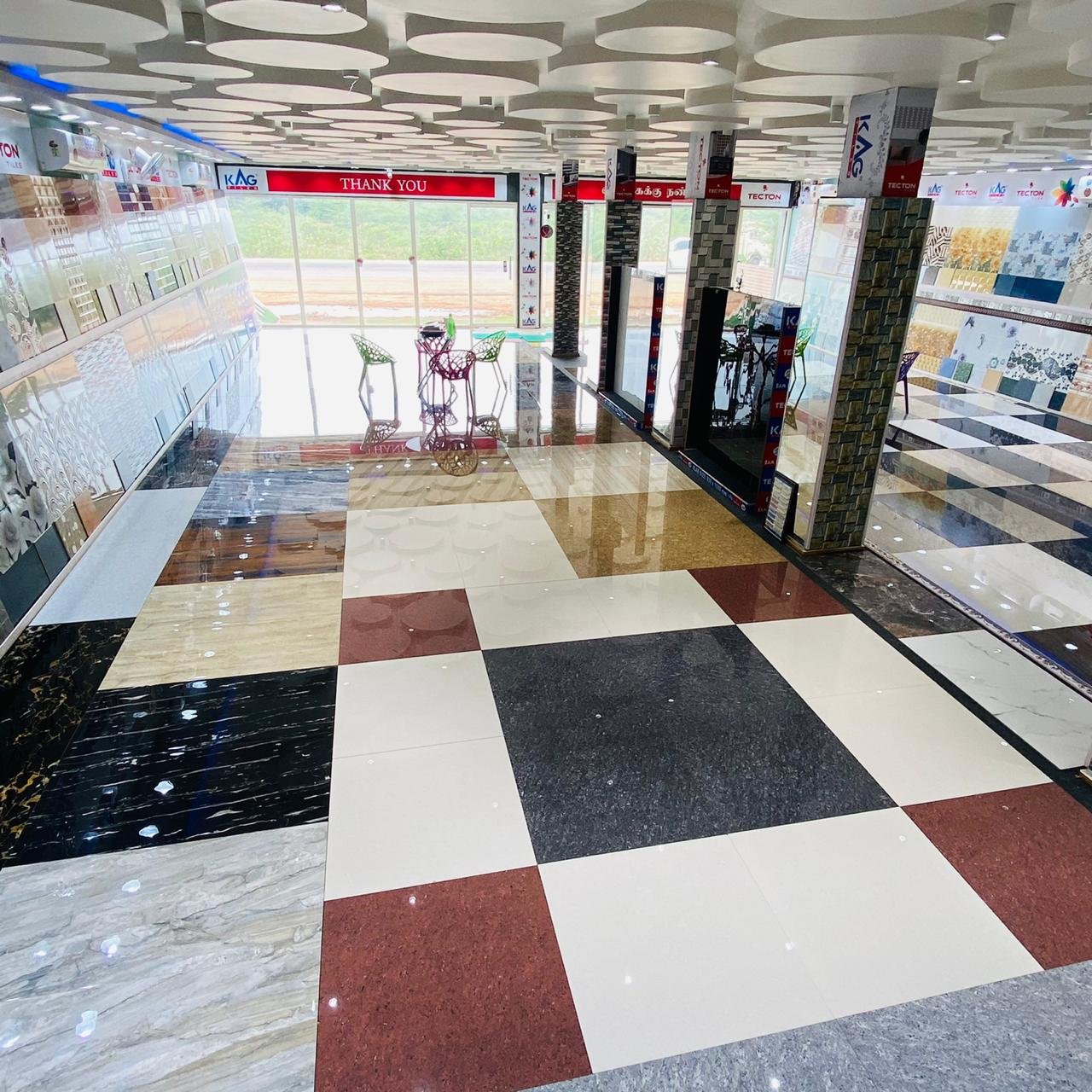 Glazed Vitrified Tiles