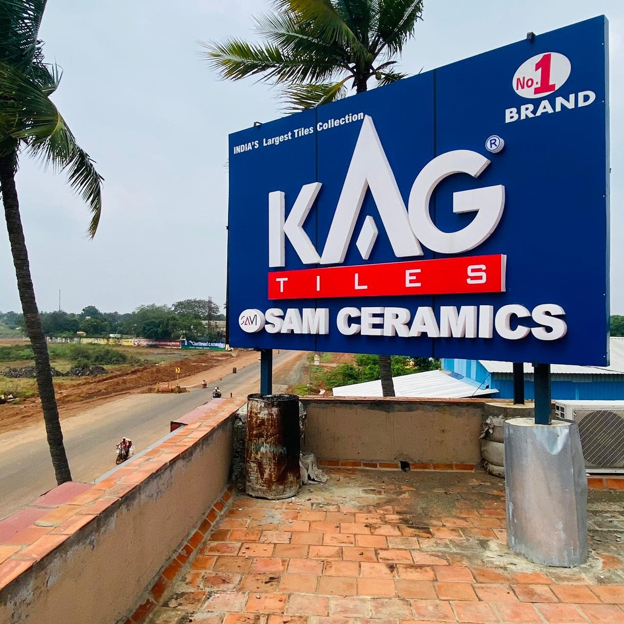 Glazed Vitrified Tiles