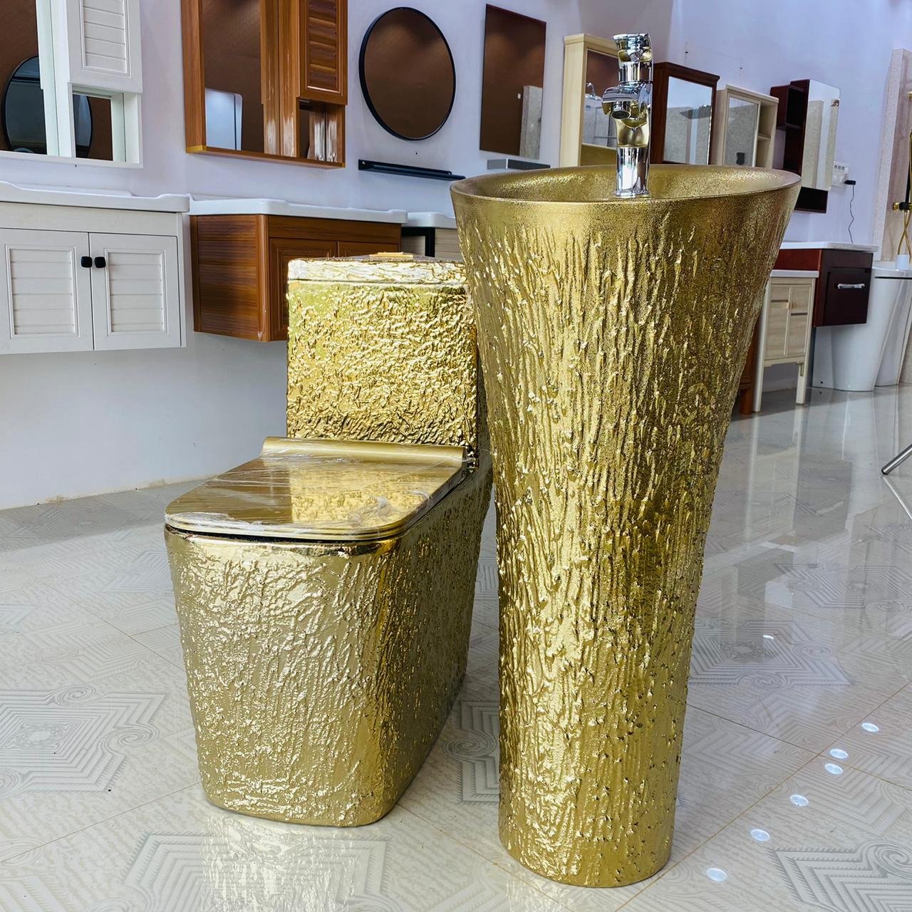 Glazed Vitrified Tiles
