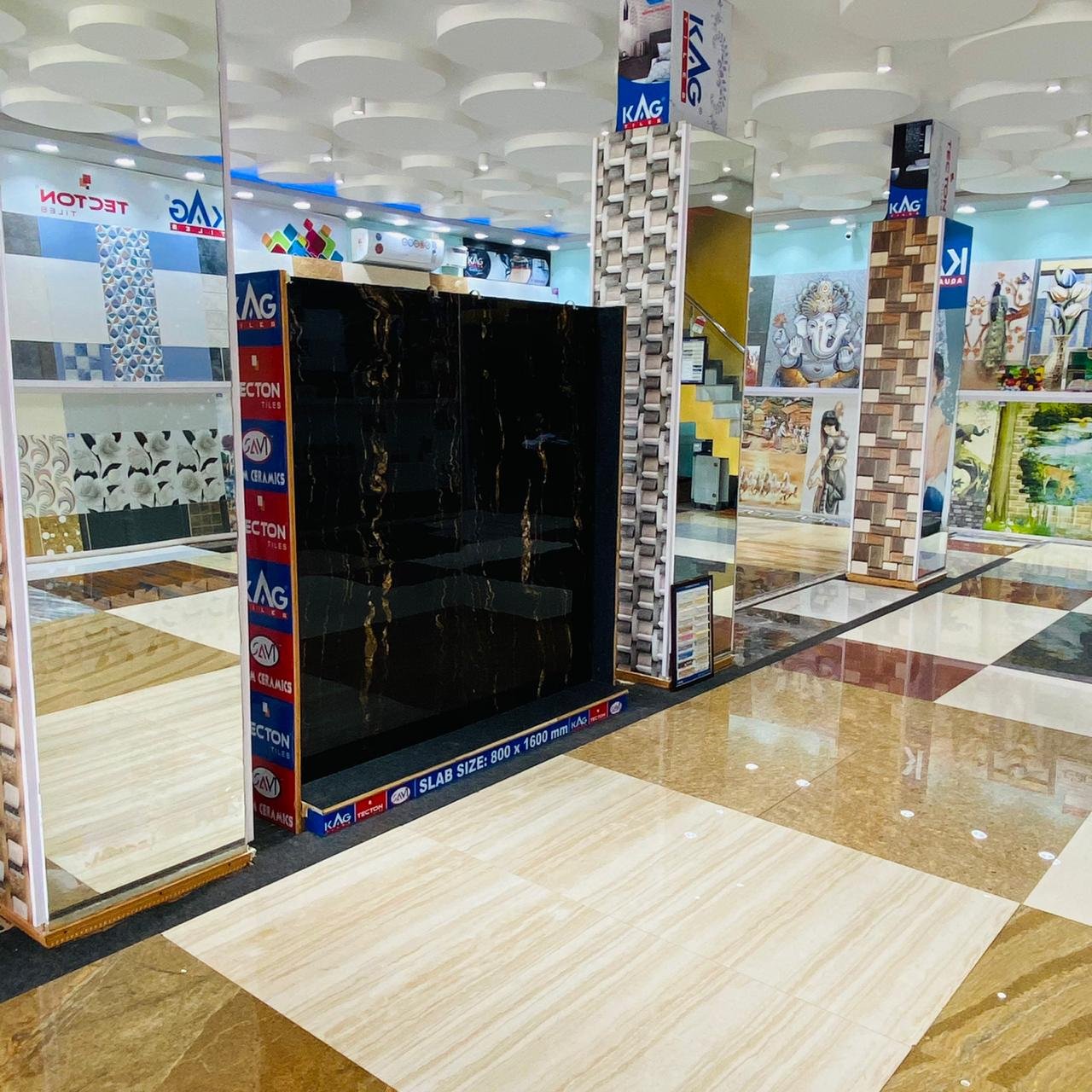 Glazed Vitrified Tiles