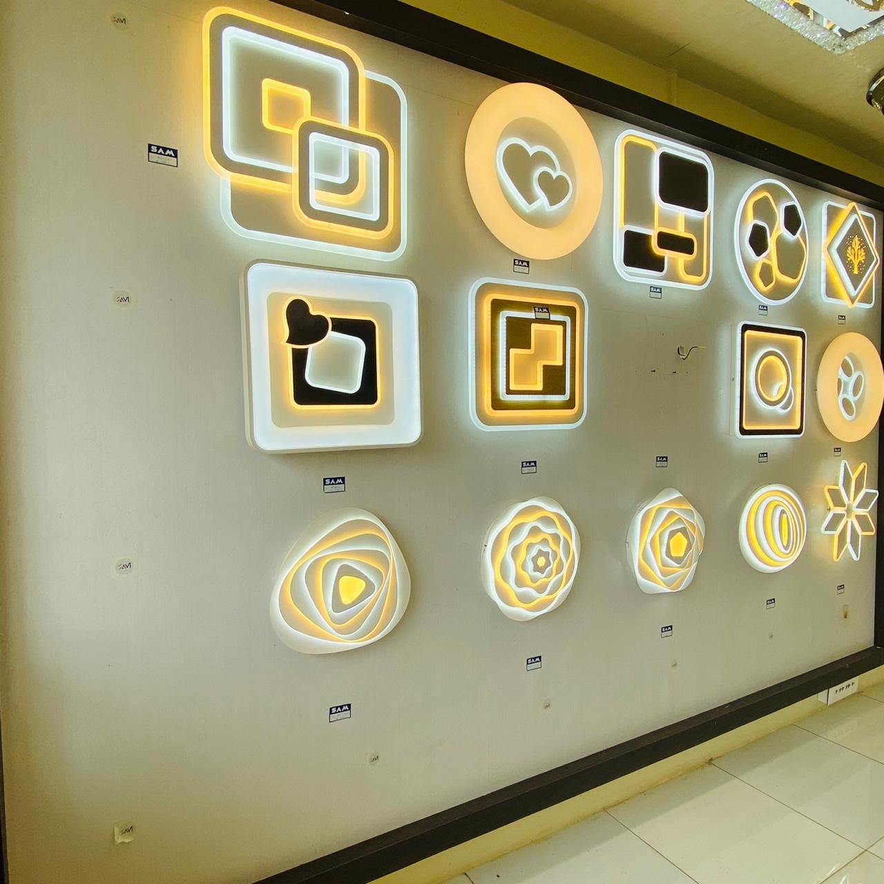 Glazed Vitrified Tiles