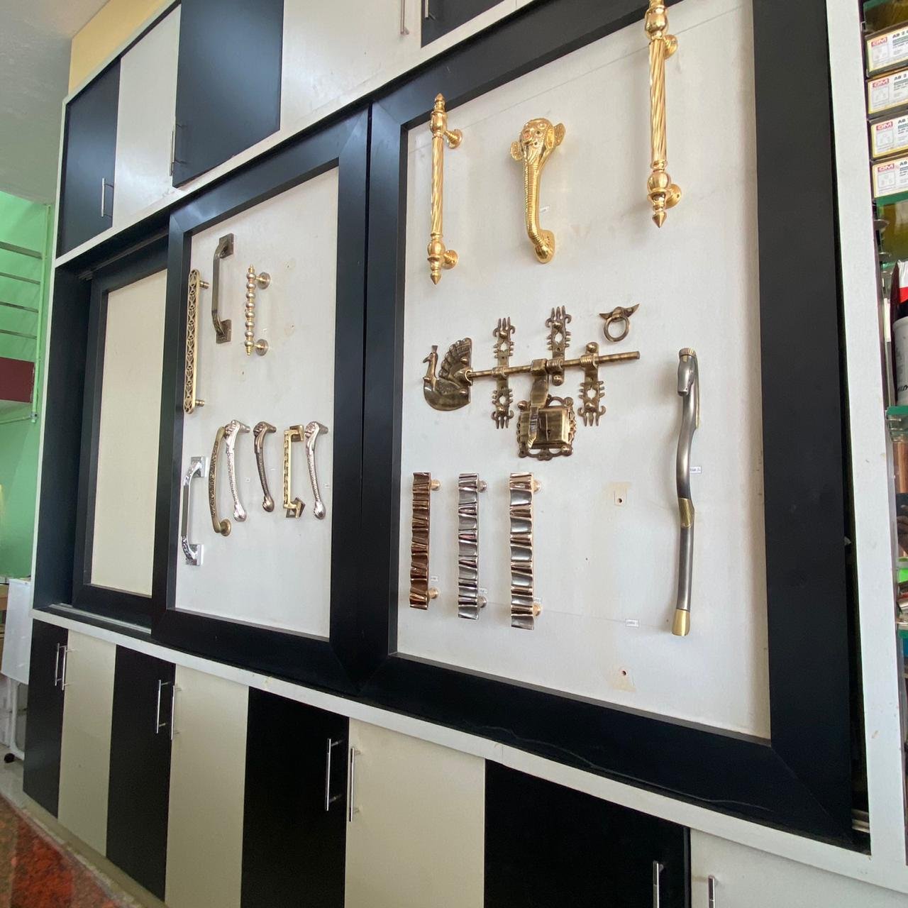 Glazed Vitrified Tiles