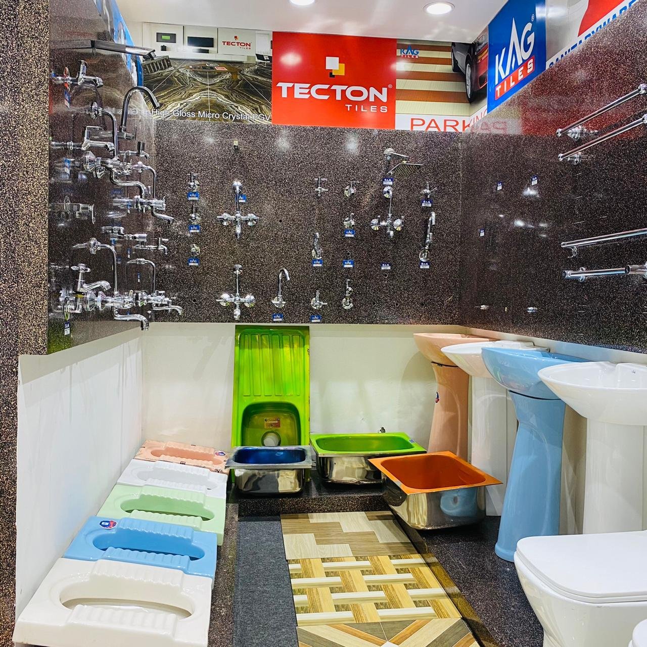 Glazed Vitrified Tiles